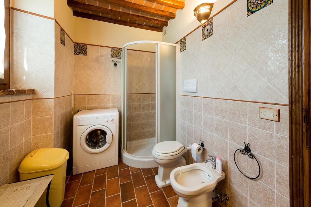 Casale Vacanze Il Granaio Cortona Ruang foto