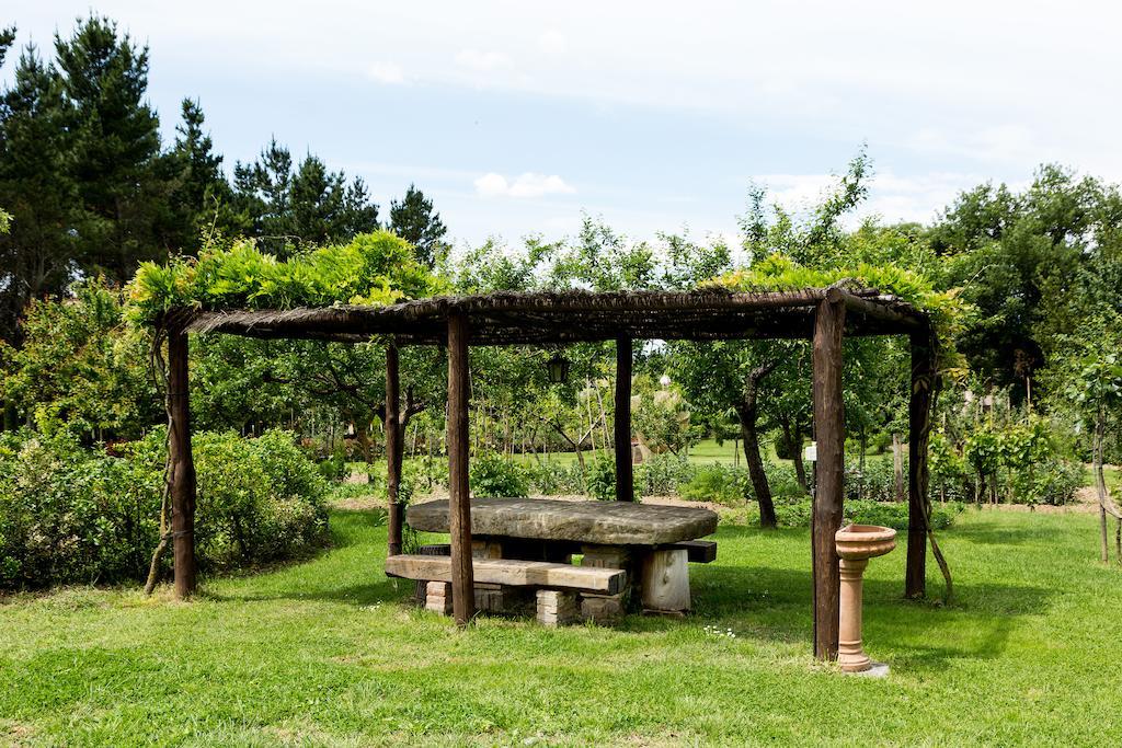Casale Vacanze Il Granaio Cortona Bagian luar foto